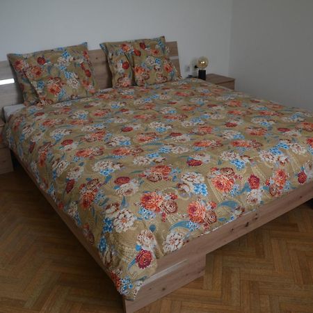 Hisa V Travniku Villa Smartno Ngoại thất bức ảnh