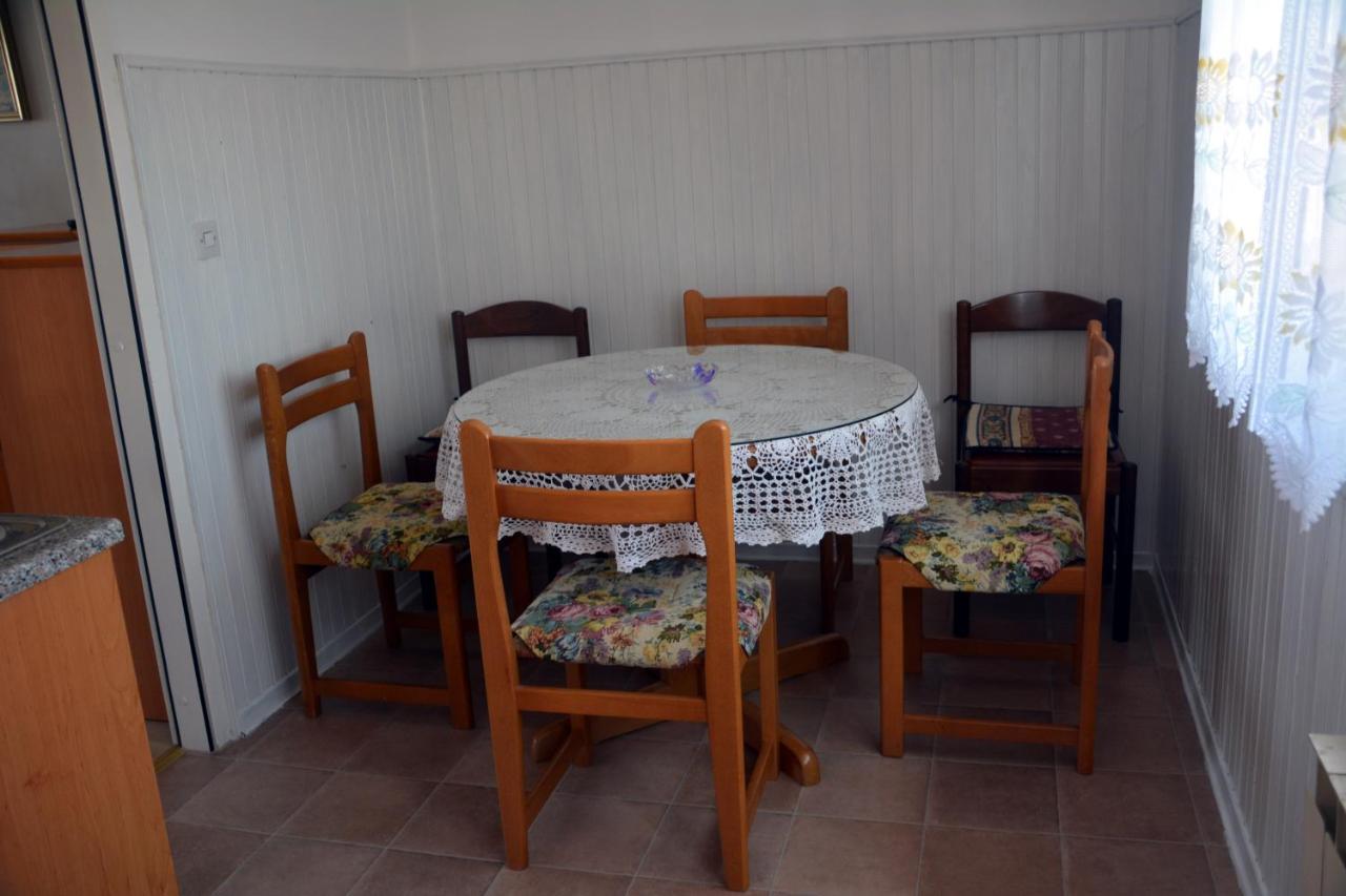 Hisa V Travniku Villa Smartno Ngoại thất bức ảnh