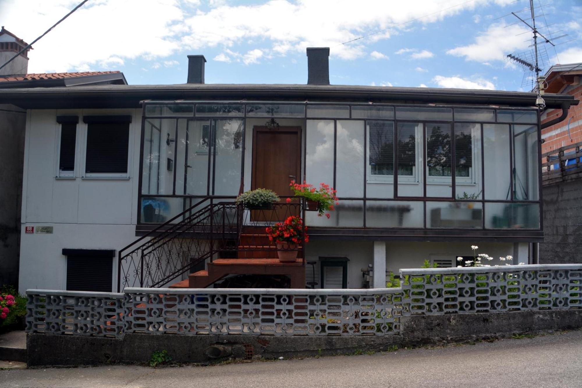 Hisa V Travniku Villa Smartno Ngoại thất bức ảnh